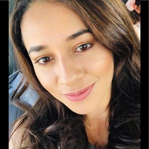 Meet your Posher, Alison